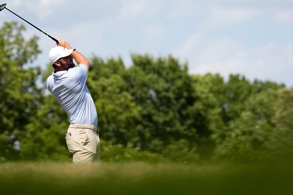 Scottie Scheffler on the cusp of breaking a PGA Tour mark Tiger Woods has held for 26 years