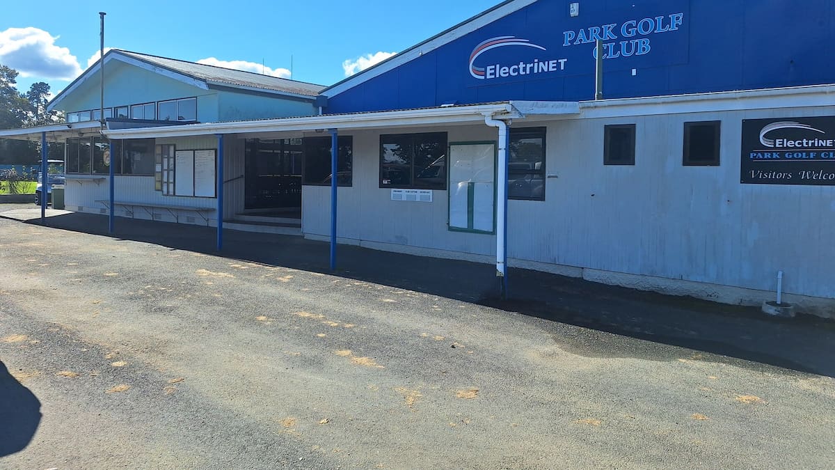 Gisborne Park Golf Club calls special general meeting on future of club