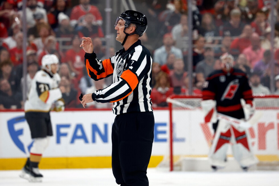 NHL referee Garrett Rank wins his 4th Canadian Men’s Mid-Amateur golf title