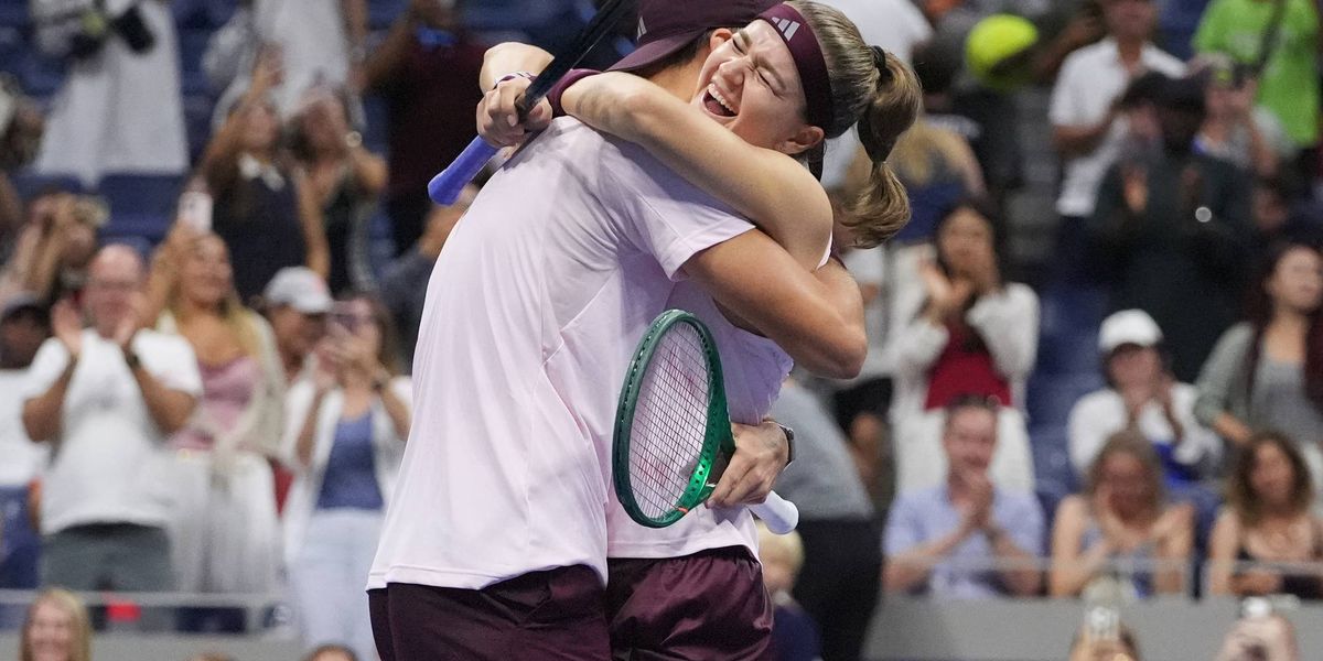 Karolina Muchova and Jakub Mensik win the US Open mixed doubles championship