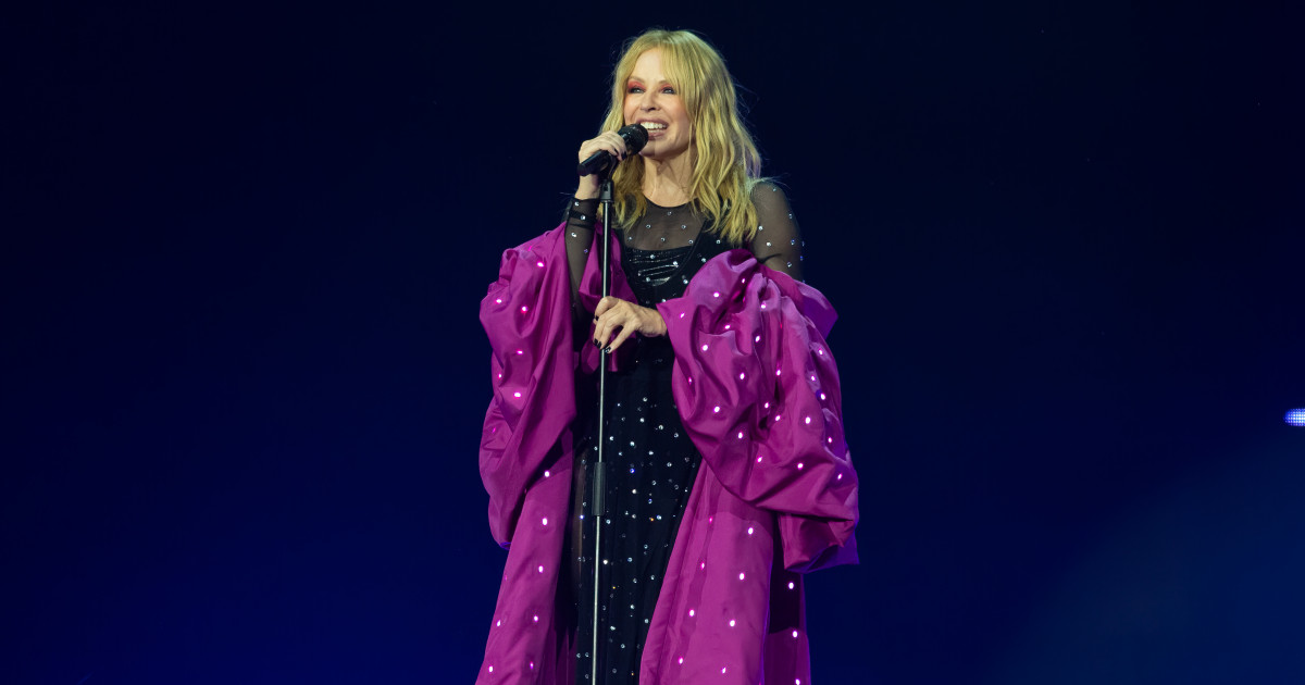 Kylie Minogue 57 évesen még mindig 27-nek néz ki