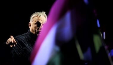Beazonosították az Orbán ellen tüntetőket megfélemlítő fideszes csapat arcait