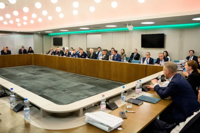 Azonnali hatállyal felmentették az Orbán-kormány közigazgatási államtitkárait
