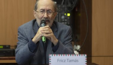 Itthon: Felbontotta Fricz Tamás szerződését a Magyar Nemzet