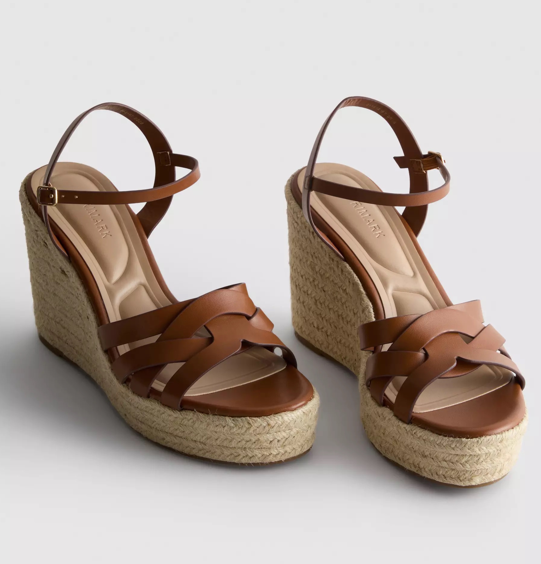Primark szandál
