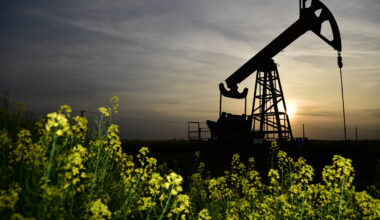 Miközben elfogynak a világ fosszilis készletei, Európa energiafüggősége nem szűnik meg, csak átalakul