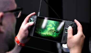 Microsoft re-joins handheld gaming fight against Nintendo's Switch