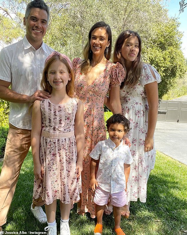 As they work on finalizing their divorce, the couple have set 'clear boundaries when it comes to their kids meeting new significant others'