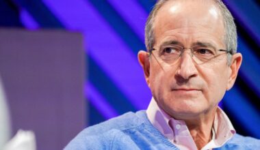 Comcast’s Most Significant Business Is the Internet, But Subscribers Are Bailing