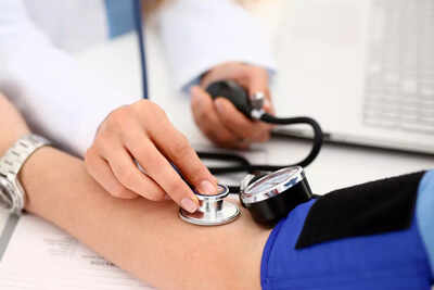 High blood pressure coupled with this common  lifestyle mistake may increase cancer and early death risk