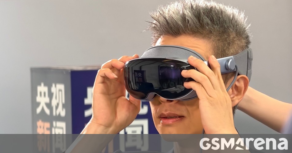 vivo Vision mixed reality headset shown off, testers praise its comfortable design