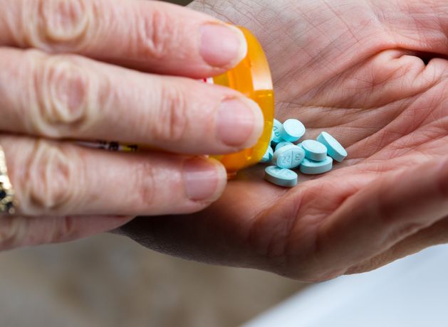 Buying weight-loss drugs and other medicines online ‘a disaster waiting to happen’