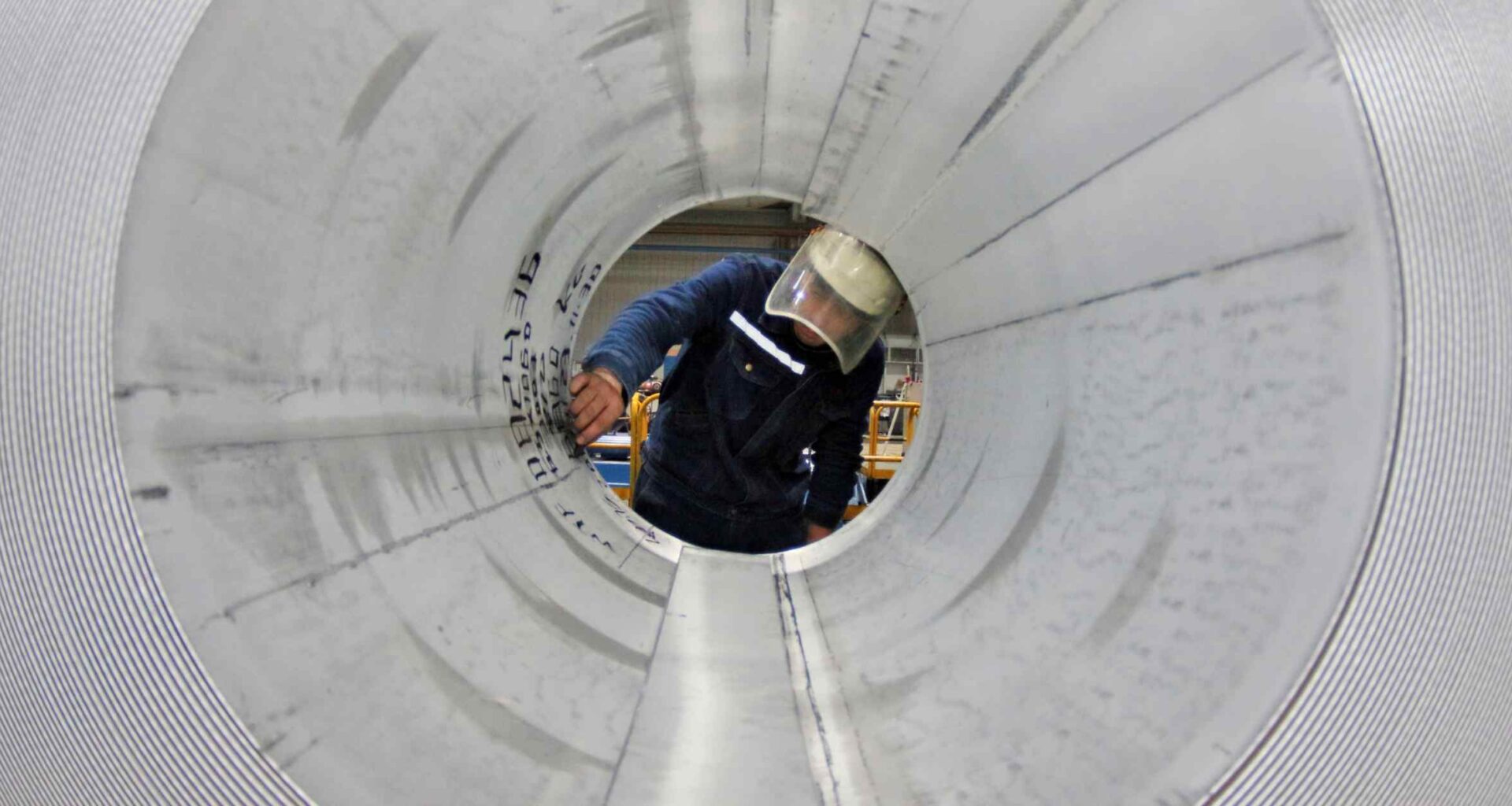 China economic indicators worsen under trade war pressure - Nikkei Asia