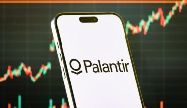 Palantir Shares Plunge 9% Amid Slide In AI Stocks