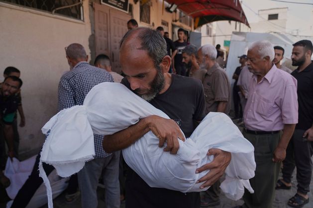 Israel studies Hamas offer to release hostages in exchange for ceasefire and release of prisoners