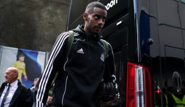 Why has Newcastle United’s Alexander Isak not handed in an official transfer request?