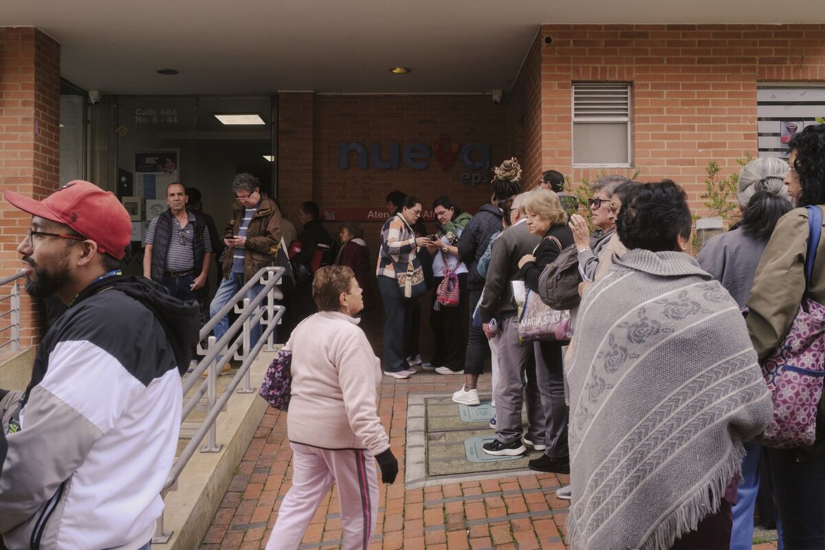Colombia Health Care Crisis Spirals as ERs, Maternity Wards Close