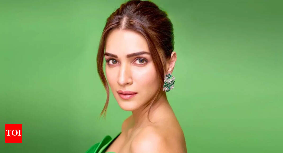 Kriti Sanon opens up on outsider struggles in Bollywood, reveals there are no free lunches: ‘There will be so many people telling you…’ | Hindi Movie News