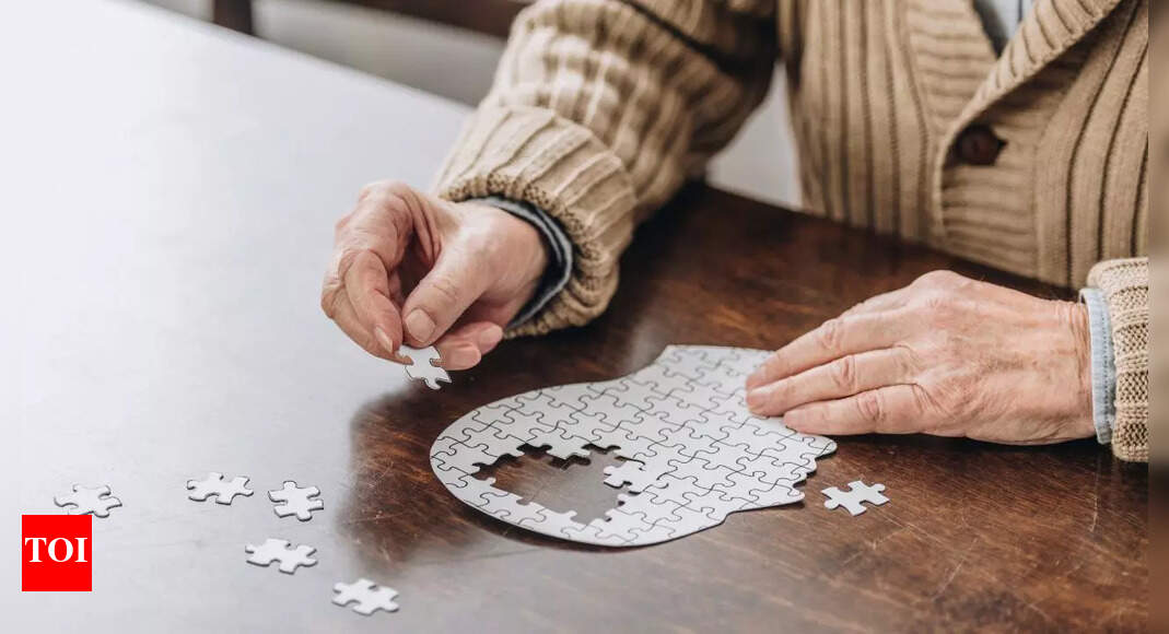 Neurologist warns of 5 signs that increases the risk of dementia