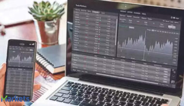 Sector-Specific Strategies: Investors see higher returns in sector-specific stocks over benchmark indices in 2025