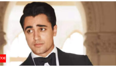 Imran Khan reflects on viral meme that played a key role in his comeback: 'Life was good when this guy was doing rom-coms' |