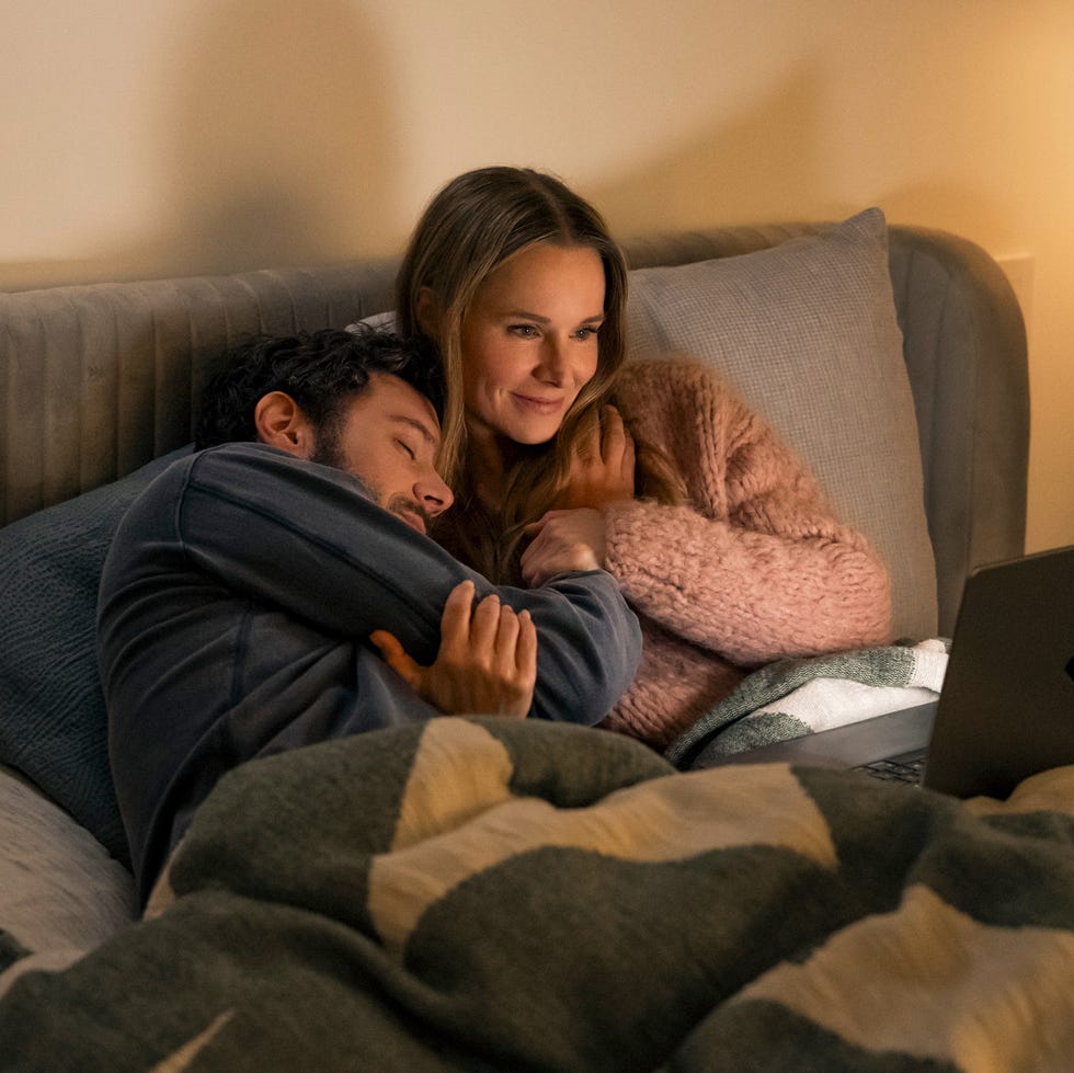 Kristen Bell, Adam Brody, Nobody Wants This season 2 kristen bell, adam brody, nobody wants this season 2