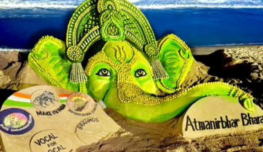Sudarsan Pattnaik crafts Lord Ganesh sand sculpture at Puri beach with Atmanirbhar Bharat message | Trending