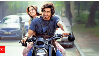 Mohit Suri, Ahaan Panday and Aneet Padda’s ‘Saiyaara’ holds its ground as it mints nearly Rs 6 crore since the release of ‘War 2’ and ‘Coolie’ | Hindi Movie News