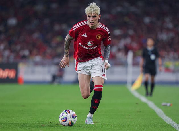 Chelsea and Manchester United agree £40m fee for Alejandro Garnacho