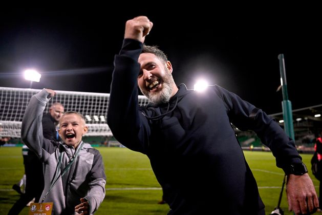 ‘Josh said to me beforehand ‘you better win cos I want to go on the pitch and celebrate with the fans’’ – Stephen Bradley