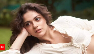 'Saiyaara' star Aneet Padda on struggles; says she secretly recorded auditions; parents couldn’t afford Mumbai trips | Hindi Movie News
