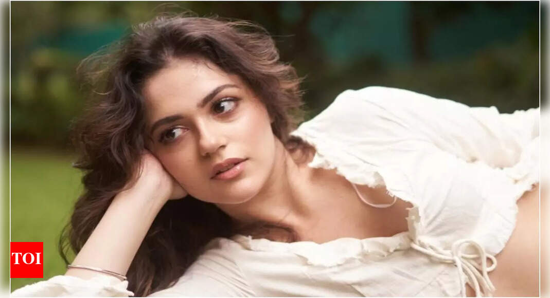 'Saiyaara' star Aneet Padda on struggles; says she secretly recorded auditions; parents couldn’t afford Mumbai trips | Hindi Movie News