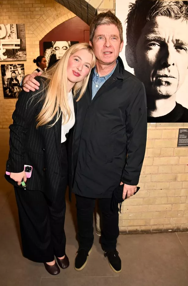Anaïs who is the eldest child of Noel Gallagher, has been attending the band's reunion tour lately
