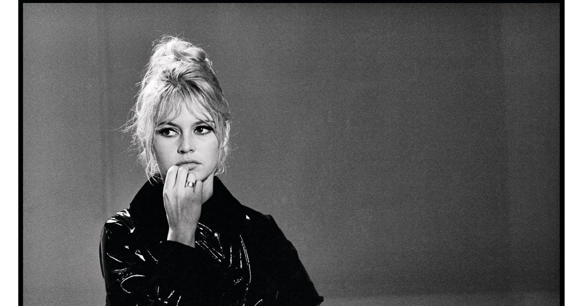 Intimate' Offers a Rare Glimpse of the Woman Behind the Myth