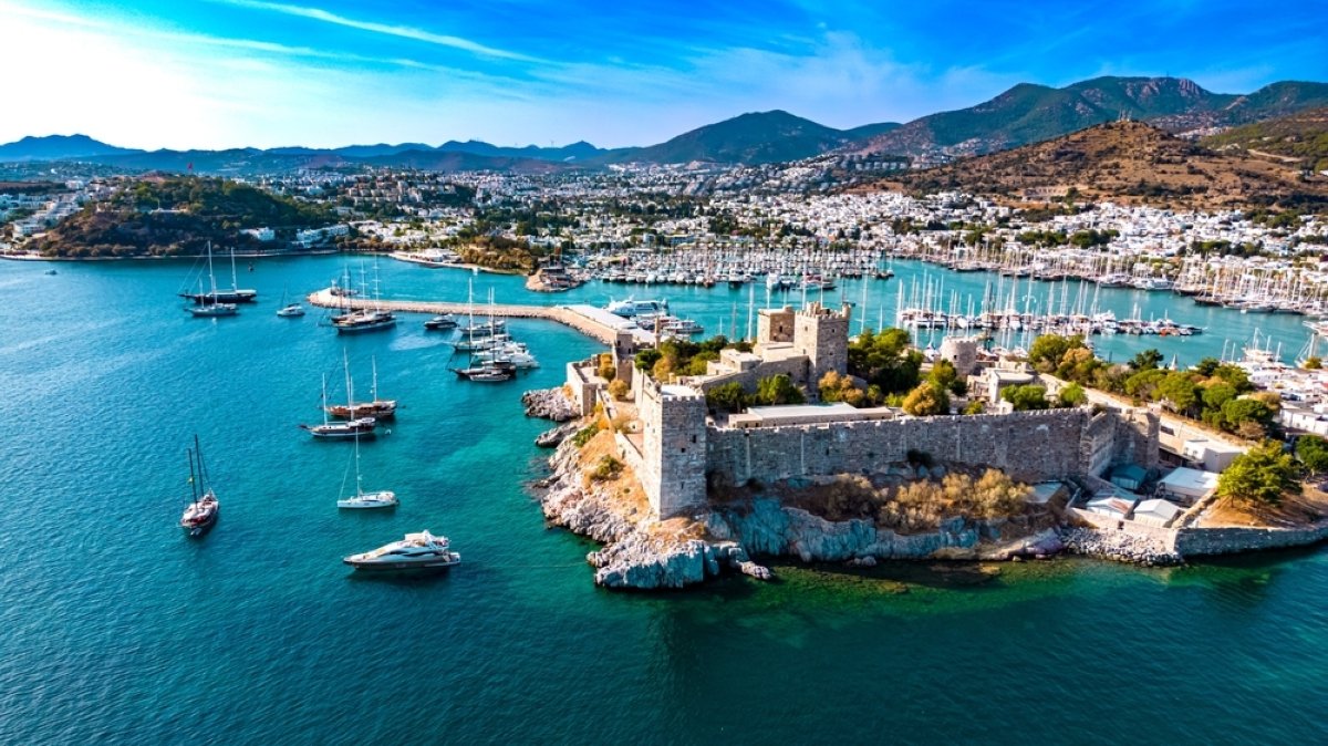 Toward new records in tourism in Türkiye