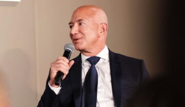 Jeff Bezos’ Advice for Millennials Who Want To Get Rich
