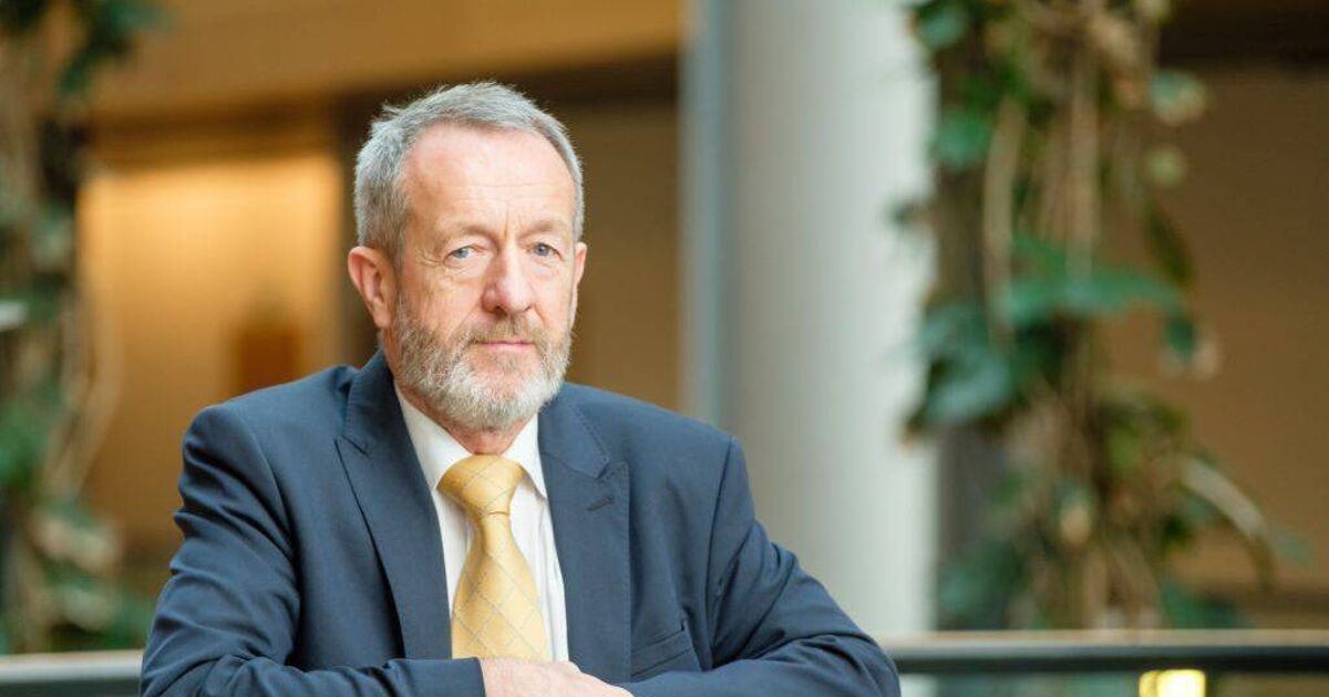 Take current speculation on Fine Gael presidential nomination 'with a grain of salt'