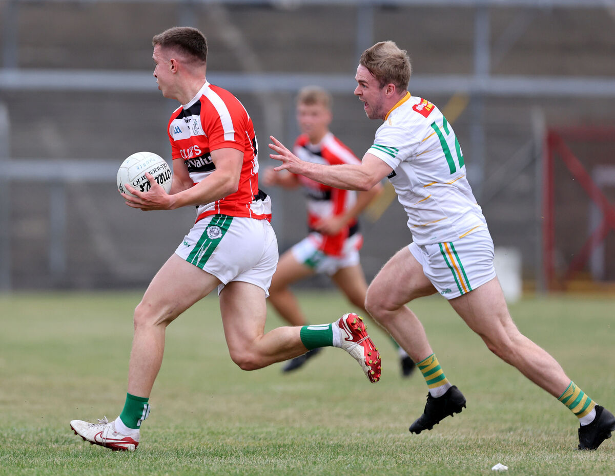  Luke Fahy, Ballincollig, takes on Daniel Meaney, St Michael's. Picture: Jim Coughlan.