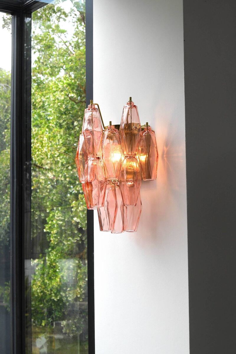 A wall light in designer Dee Coleman's home. A wall light in designer Dee Coleman's home.
