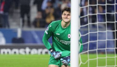Manchester United close on signing Antwerp goalkeeper Senne Lammens in €20m deal – The Irish Times