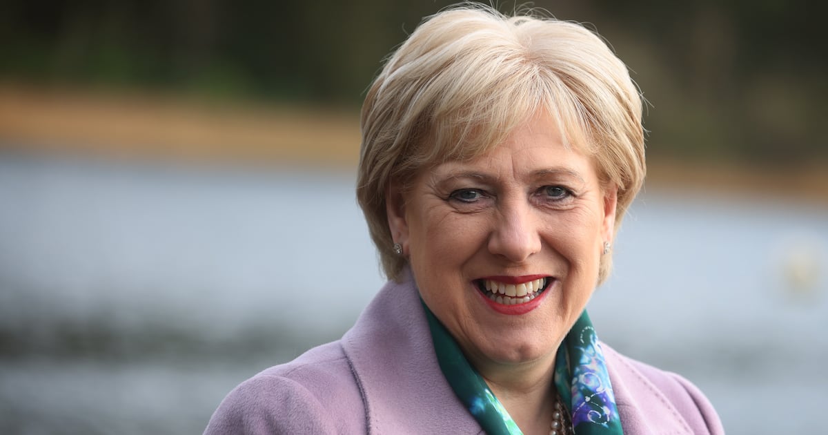 Heather Humphreys giving ‘very serious’ thought to running for Fine Gael – The Irish Times