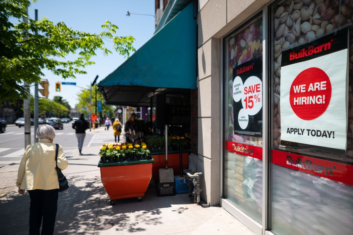 Canada’s annual job growth barely above zero in June, payroll survey shows
