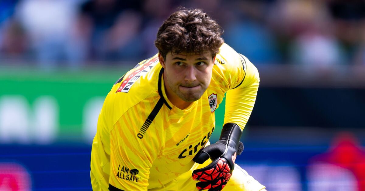 Senne Lammens ‘targeting player’ ahead of £16m Man Utd transfer - but it’s not Andre Onana | Football | Sport