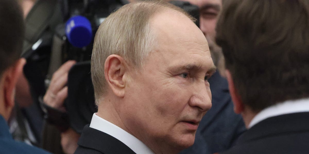 Russia Is Facing Labor Crunch and 'Hidden Unemployment' Simultaneously