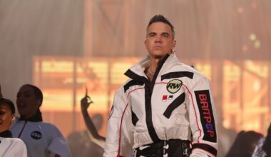 ‘I’m not cool, I’ve never been cool’, Robbie Williams tells Croke Park on night of naked honesty – The Irish Times