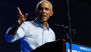 Obama reveals favorite books of the summer and it may surprise you