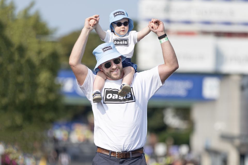 Stiofan O’Broin and his son Setanta Se enjoying the Oasis vibe in Dublin. Photo: David Conachy.