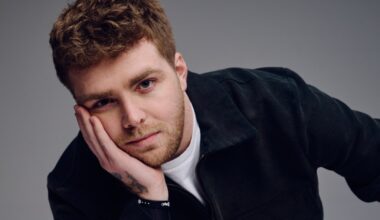 Does Alex Warren's 'Ordinary' Feel Like a 10-Week No. 1?