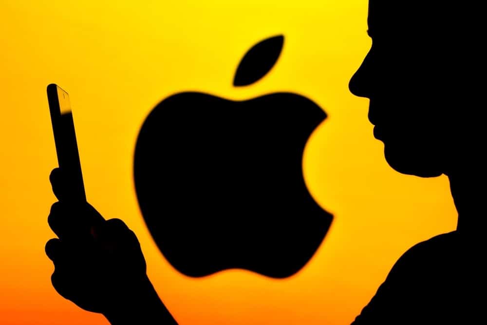 Apple expands Xcode support for AI assistants