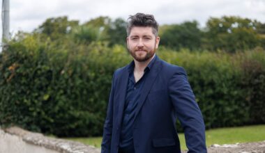 On the presidential campaign trail with Gareth Sheridan and Nick Delehanty – The Irish Times